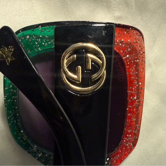 Gucci Women\'s Sunglasses (Authentic)